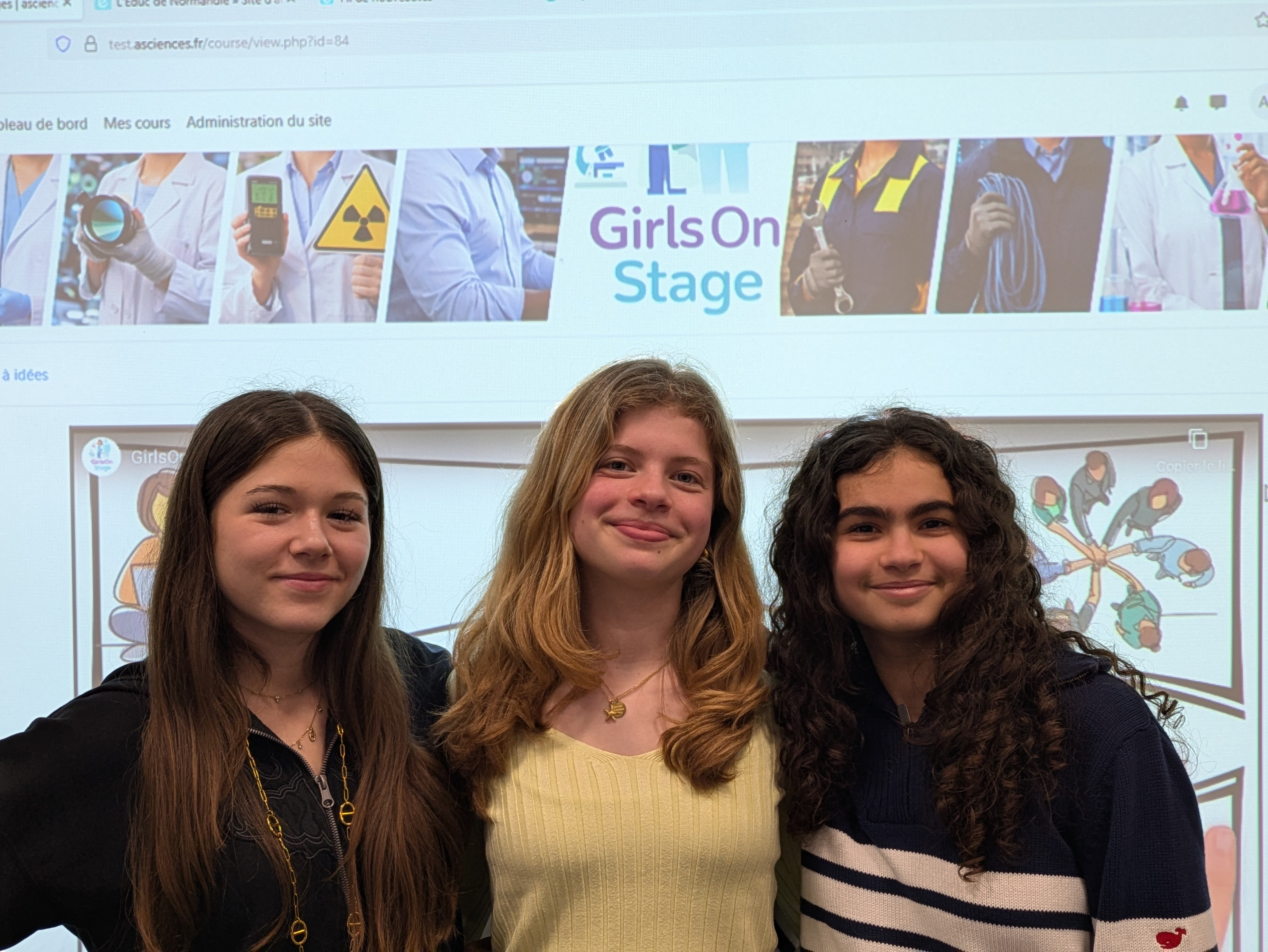 <p style='margin-top:20px;'>Girls on Stage - Equipe lauréate</p>